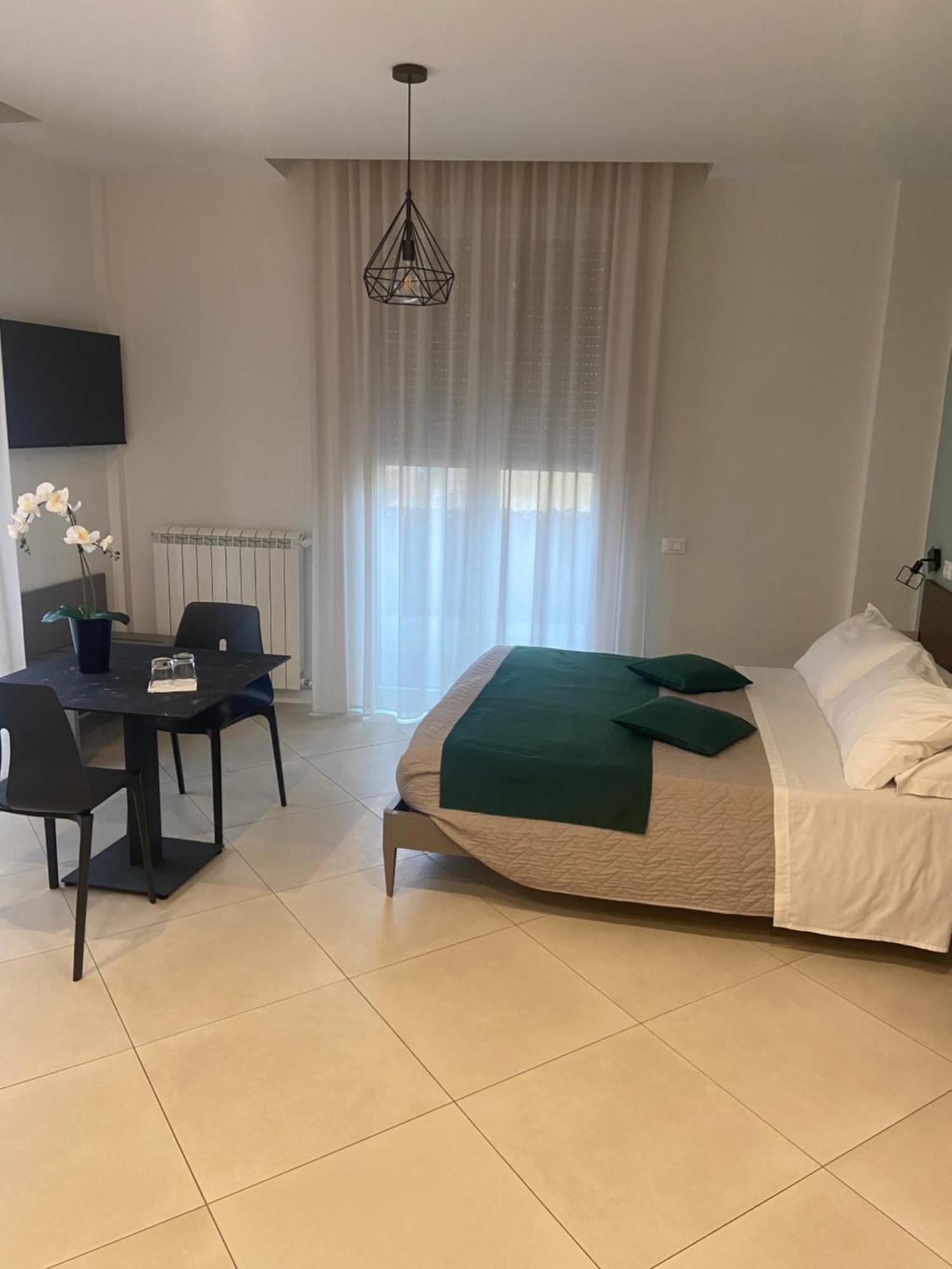 B&B Maqueda Suites Opening December 2022 Palermo Buitenkant foto